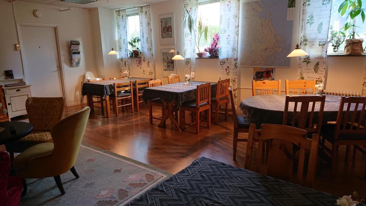 Trebäddsrum Economy med delat badrum