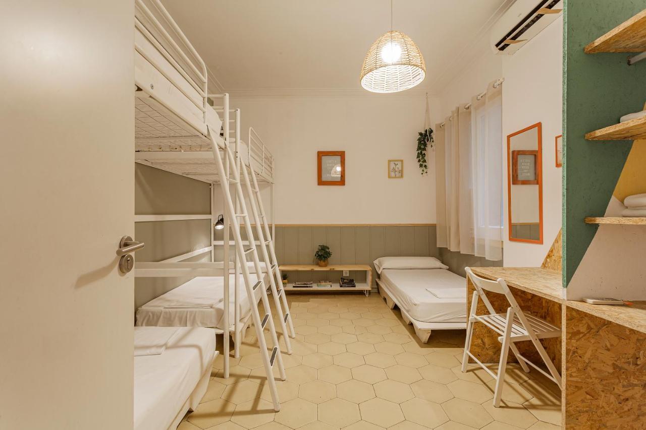 Quintuple Room,1247493844:JPEG