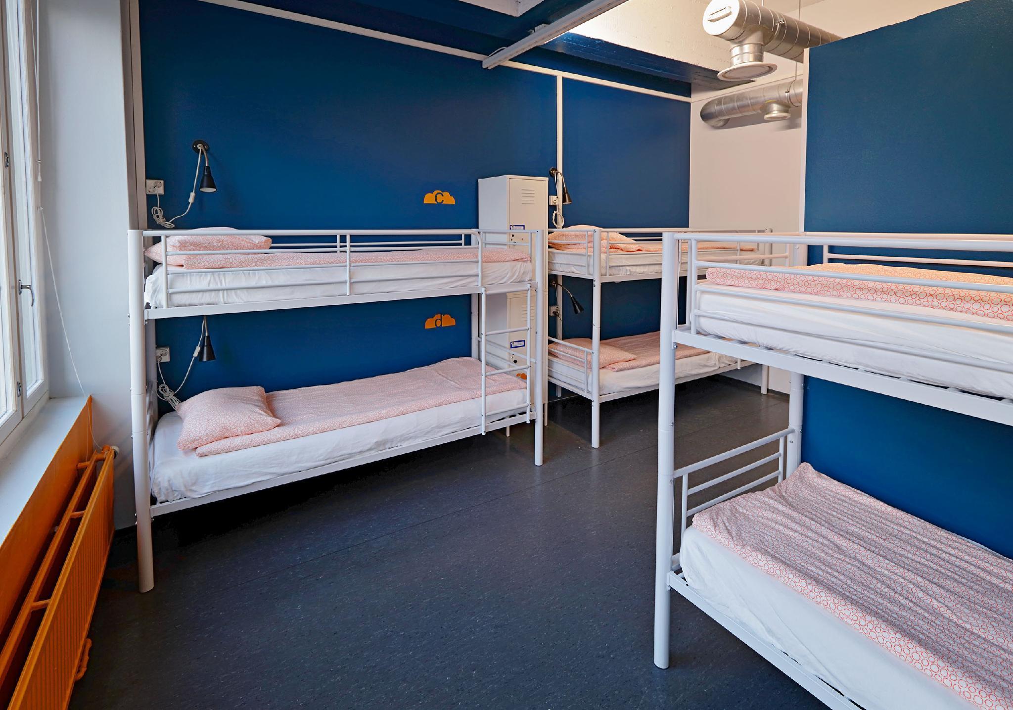 Bed 8-Bed Mixed Dormitory Room