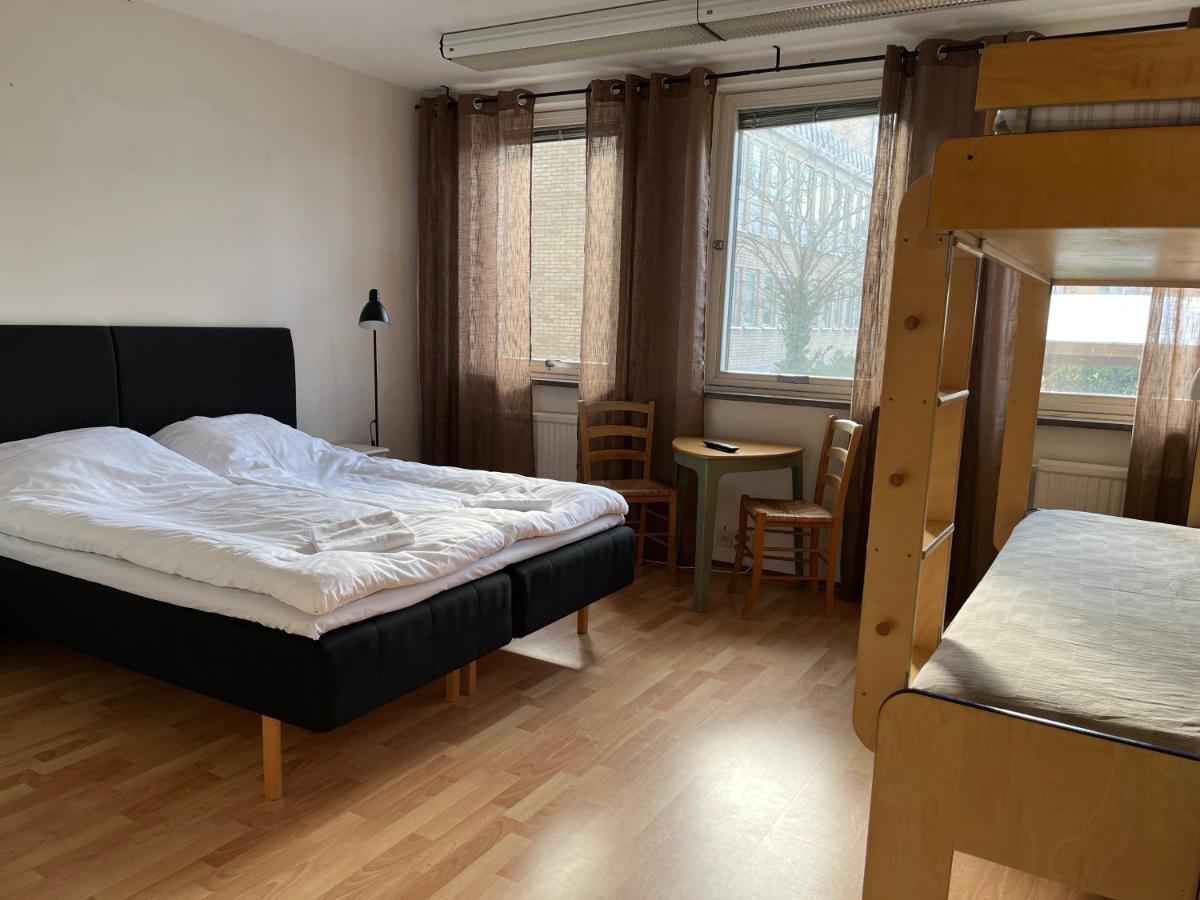 Quadruple Room with Shared Bathroom,1498639612:JPEG