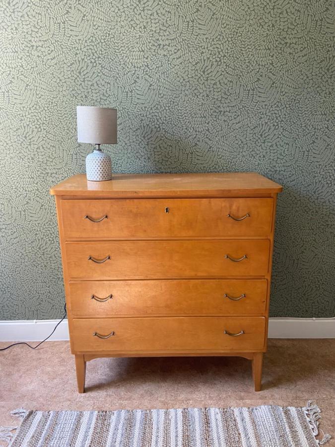 Single Room,1429589215:JPEG