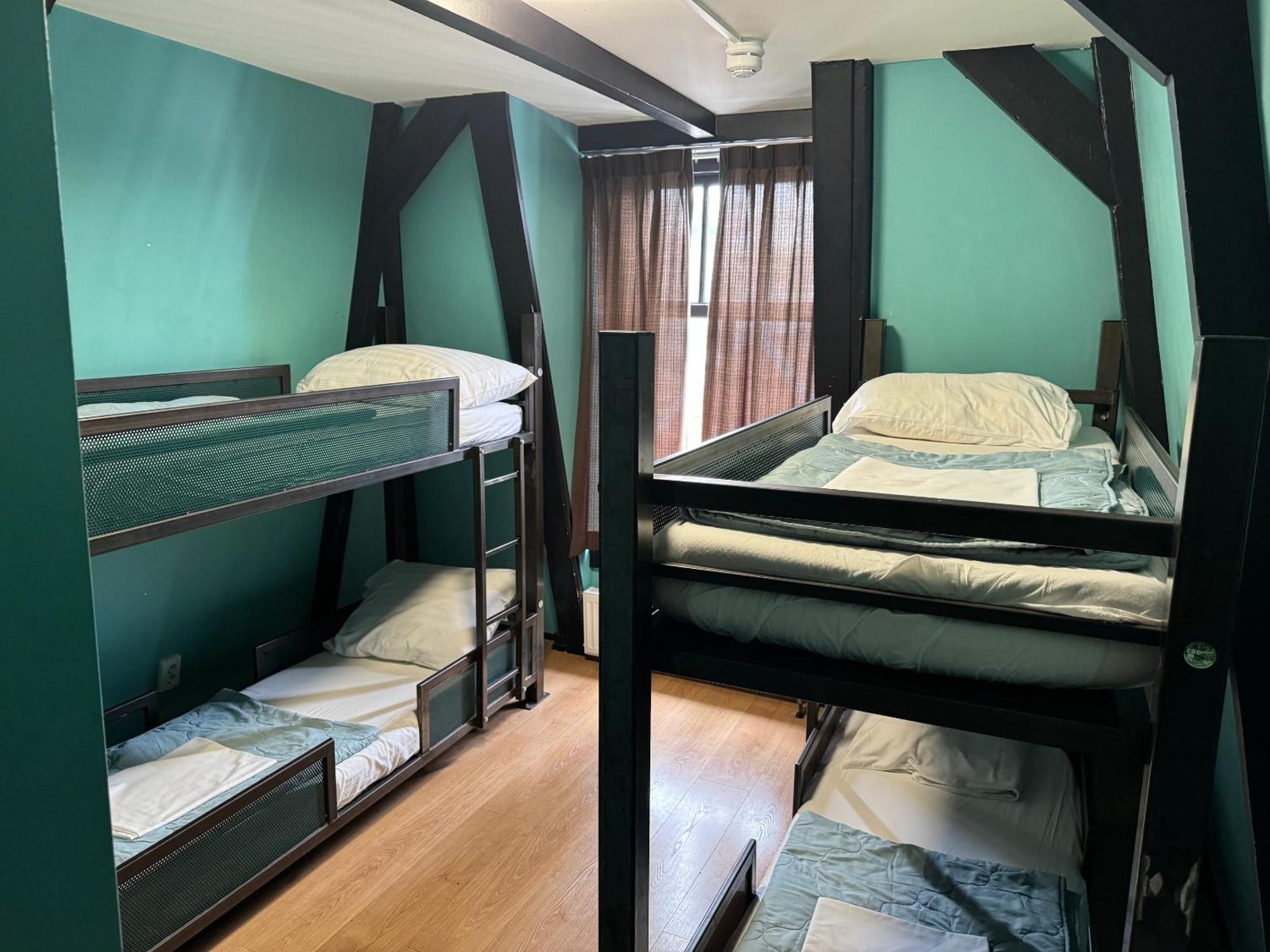 Bed in 4-Bed Mixed Dormitory Room,666090633:JPEG
