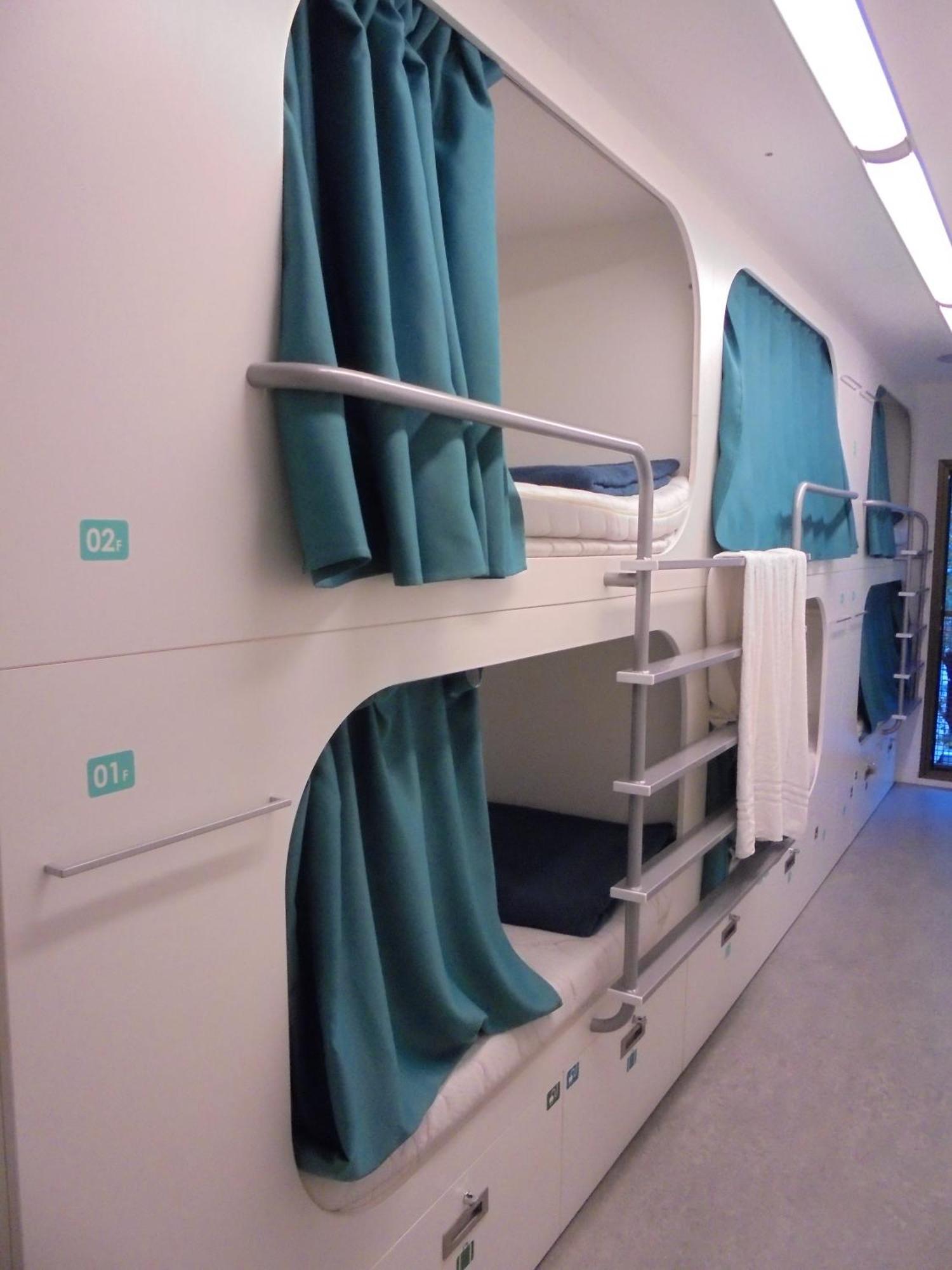 Bed in 6-Bed Mixed Dormitory Room,433724886:JPEG