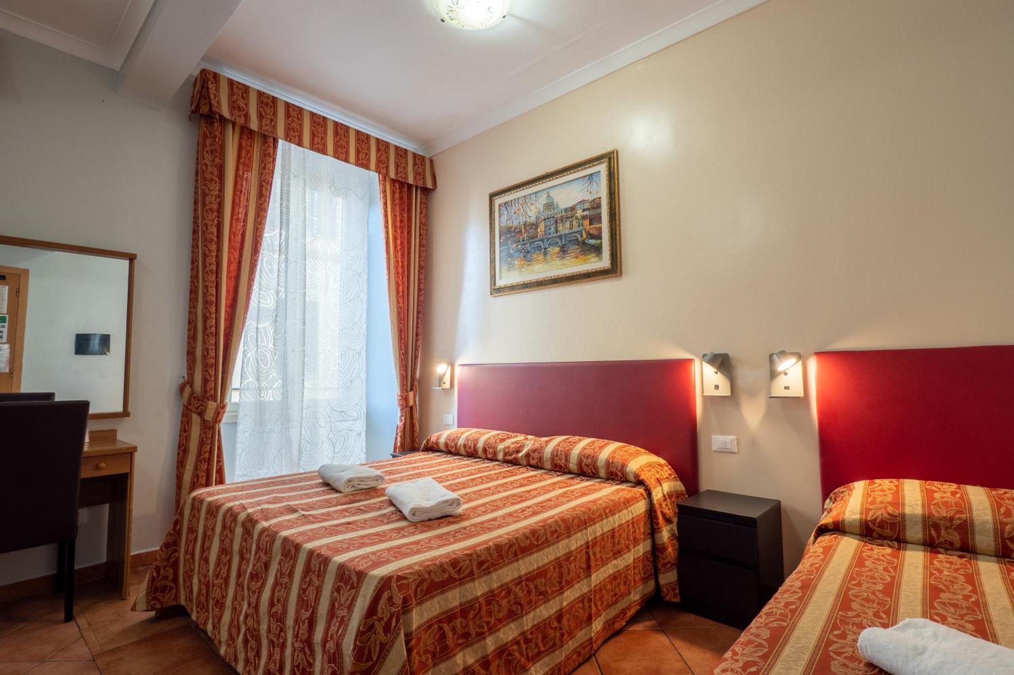 Triple Room,970364602:JPEG