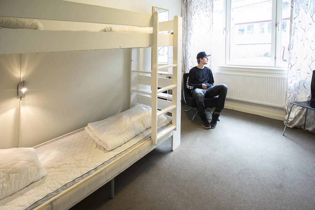 Trebäddsrum med delat badrum