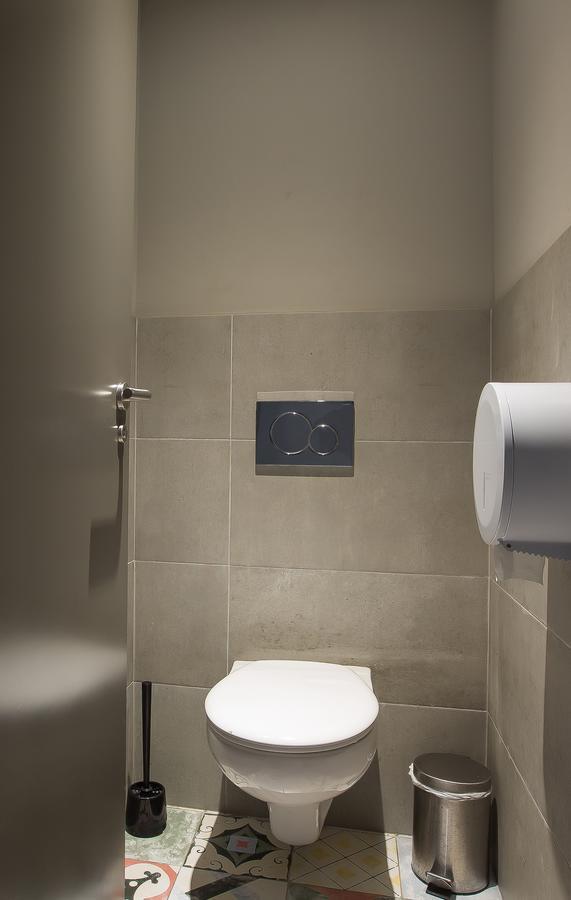 1 bädd i sovsal för både män och kvinnor med 4 bäddar