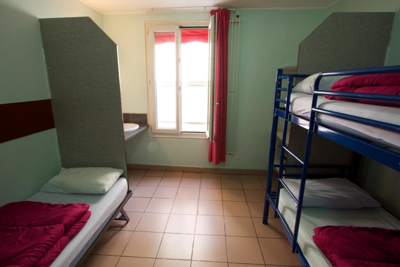 Triple Room with Shared Bathroom,721994998:JPEG