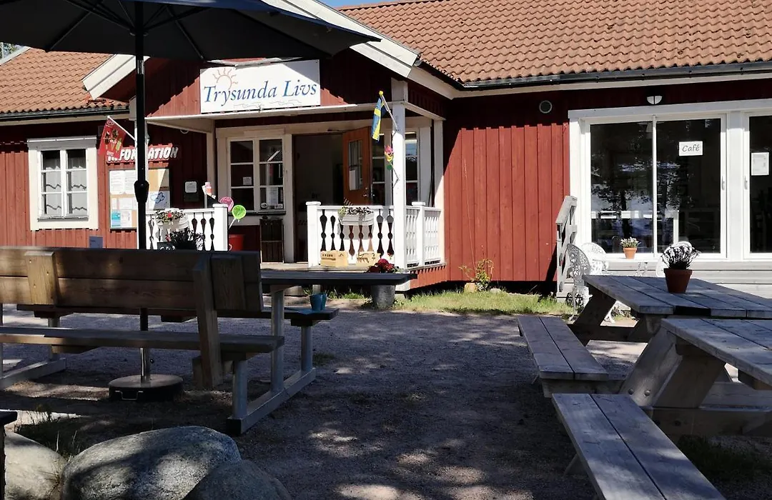 Trysunda Vandrarhem&Skärgårdscafé-1