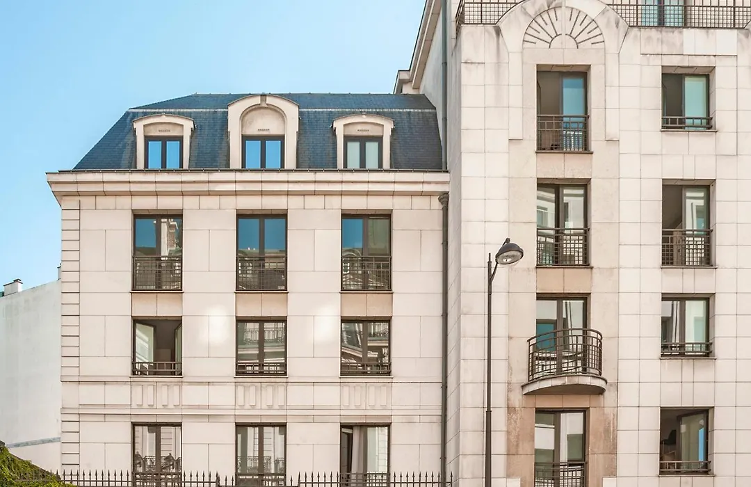 Adveniat Paris-1