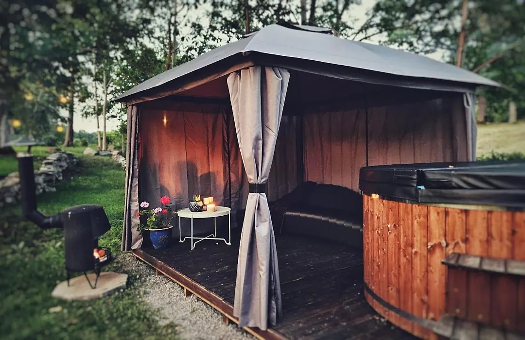 Orrefors Vandrarhem-1