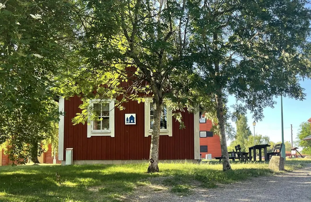 Valla Vandrarhem-1