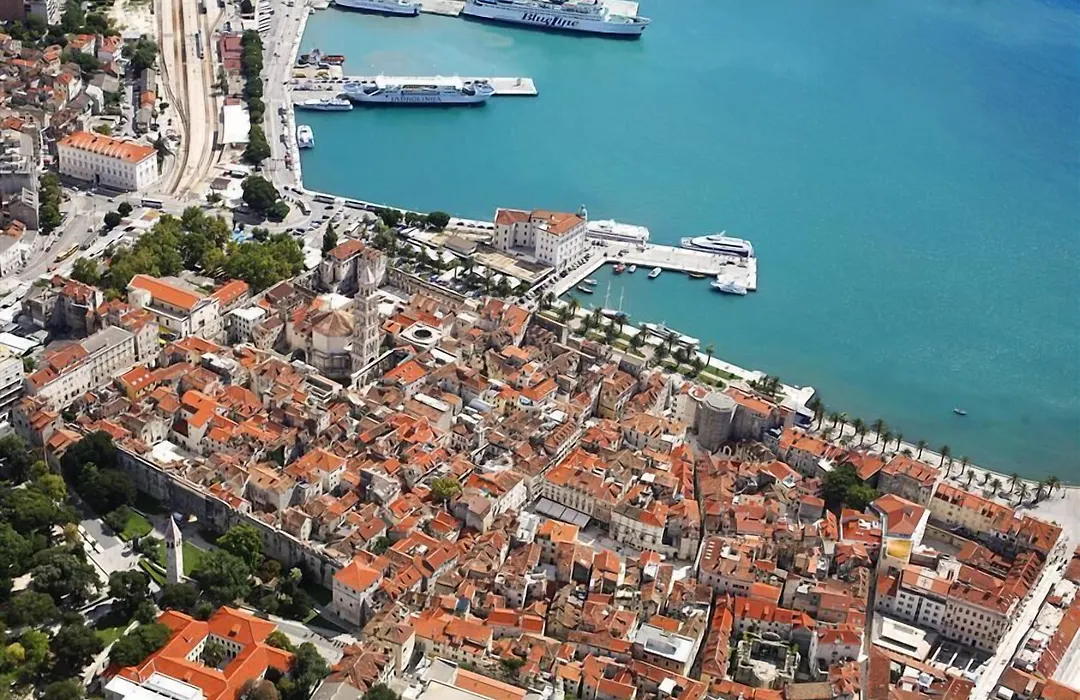 Hostel Split Backpackers 2-1