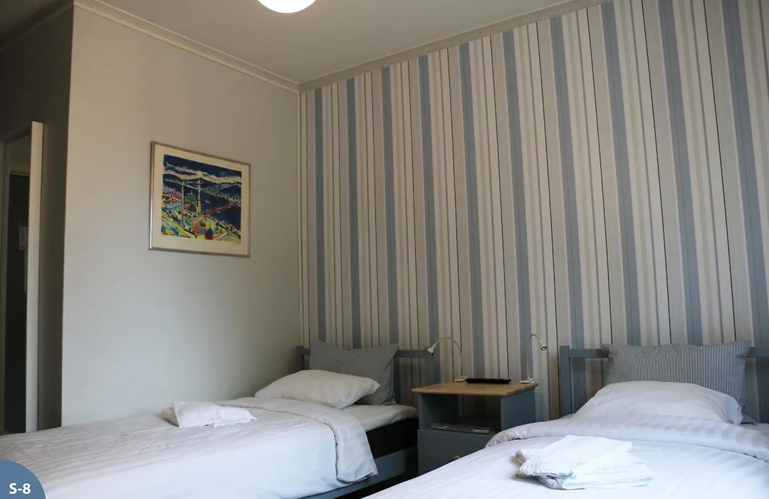 Svefi Vandrarhem - Hostel-1
