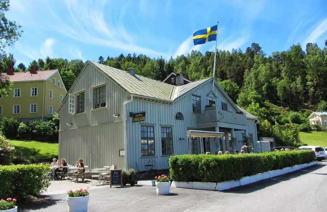 Gustafsbergs Badhotell&Vandrarhem-1