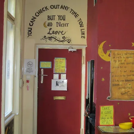 Carpe Noctem Hostel-3