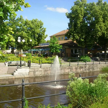 Vandrarhem Tre Knektar Köping-2