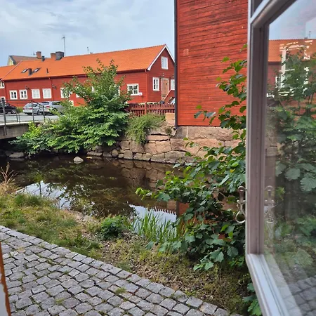 Garvaren boendet mitt i gamla stan i Eksjö-3