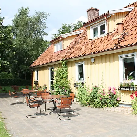 Nyckelbo Vandrarhem-2