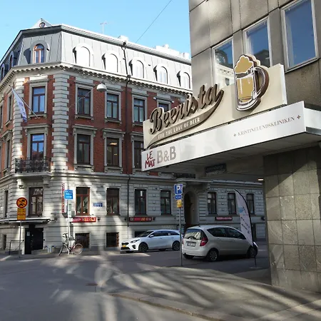 Avenyn Hostel, Former Le Mat-3