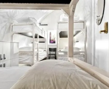 Old Town Hostel-2