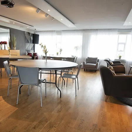 B14 Hostel-2