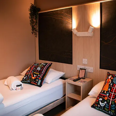 Gardiner House Hostel-2