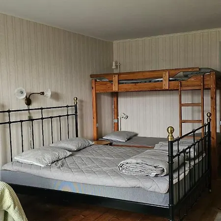 Stf Glasbruket Hostel & Apartments-3