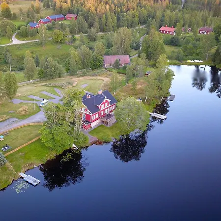 River Lodge-3