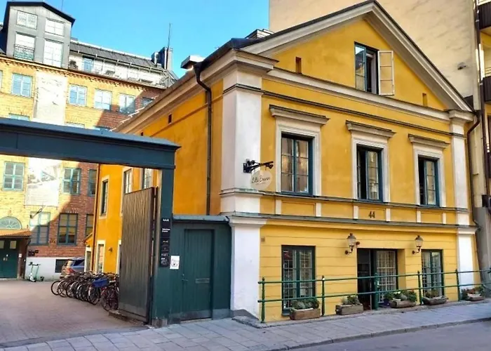 Lilla Brunn Vandrarhem Stockholm
