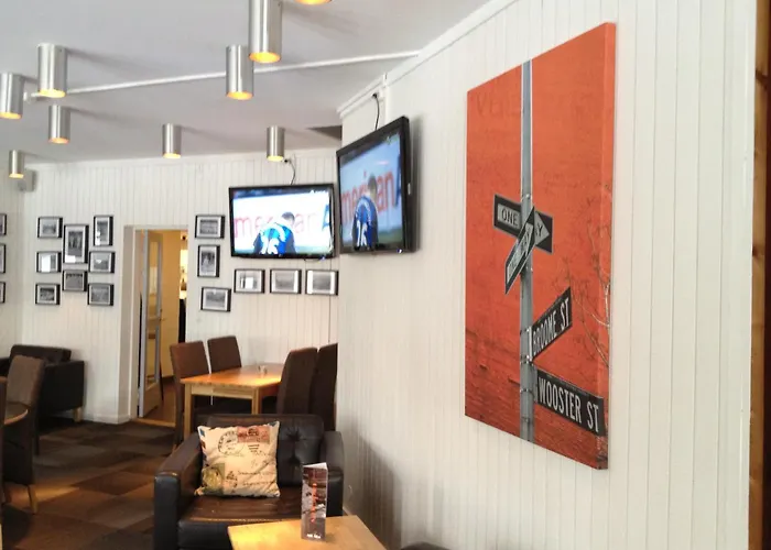 VandrarhemUncle Joe'S