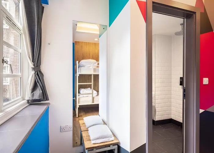 VandrarhemGenerator London