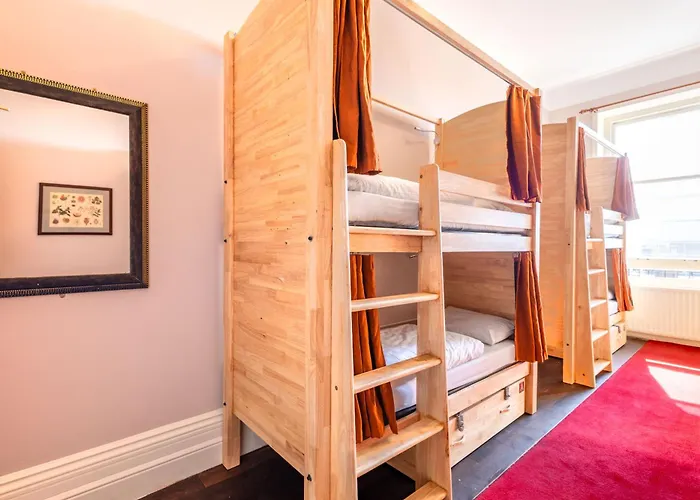 Palmers Lodge Swiss Cottage London